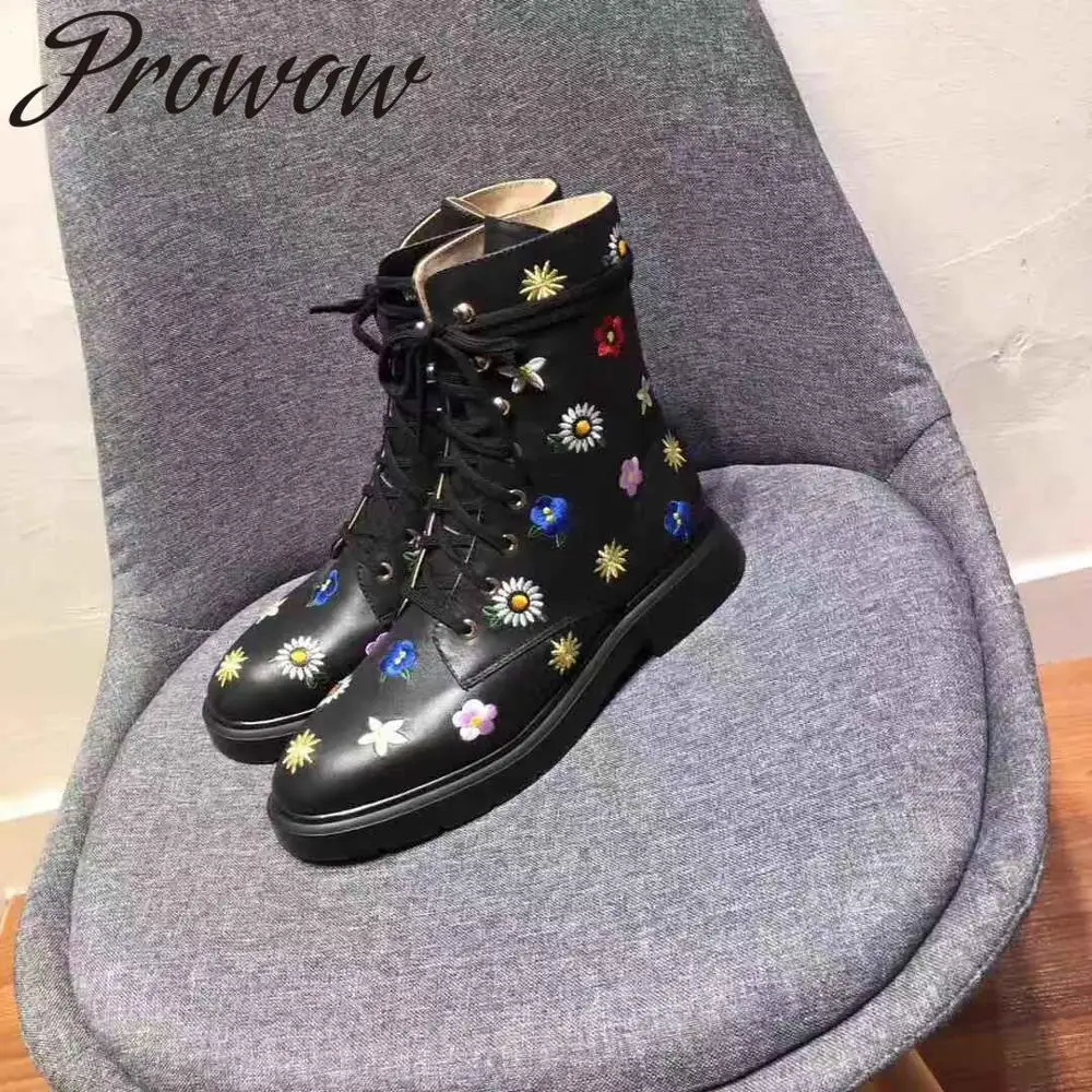 

Prowow New Genuine Leather Floral Embrodinery Ankle Boots Round Toe Low Heel Autumn WInter Boots Shoes Women