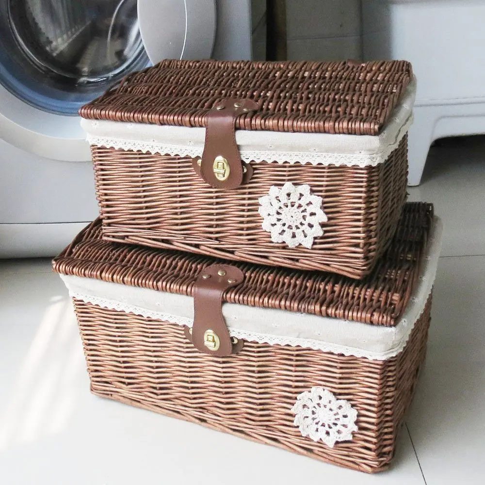 

Manual Woven Wicker basket storage Nature Rattan storage box laundry cosmetic organizer basket with lock and cloth lining