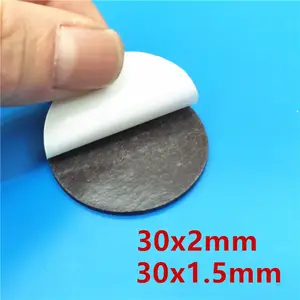 vente de bande aimanté 40mm x 2mm x 50 mètres chez 123 Magnet