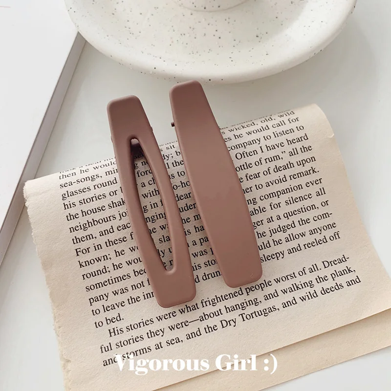 2PC Korea Macaron Color Hair Clips Acrylic Barrettes Geometric Hollow Matte Hair Clips For Girls Women Hair Accessories - Metal color: 2pc Khaki clip