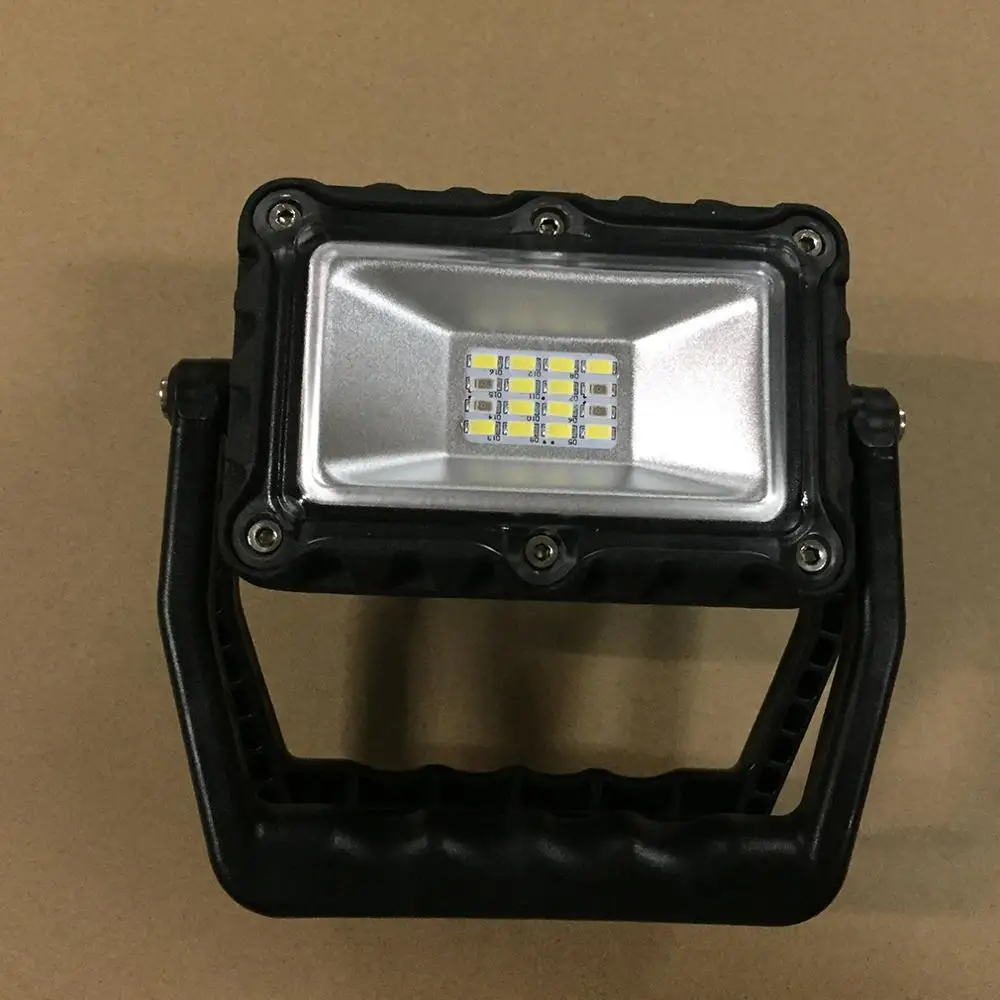 Складной пластиковый водонепроницаемый IP65 6000K+-500K DC 5V 8W Светодиодный светильник для внедорожника автомобиля грузовика трактора лодки