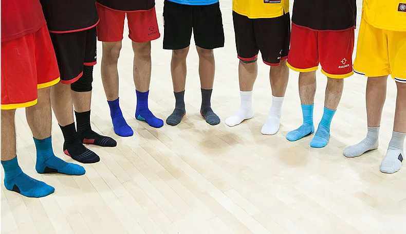 HTB1lk0zdjfguuRjSspaq6yXVXXab