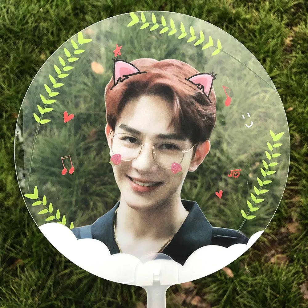 

customized plastic handle pvc transparent kpop cheering fan moq1pc