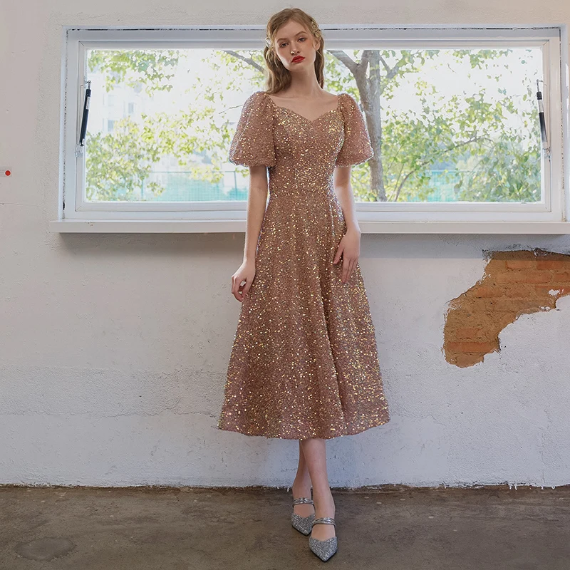 

Сексуальное Сверкающее коктейльное платье с коротким платья для выпускного на бретелях пайетками