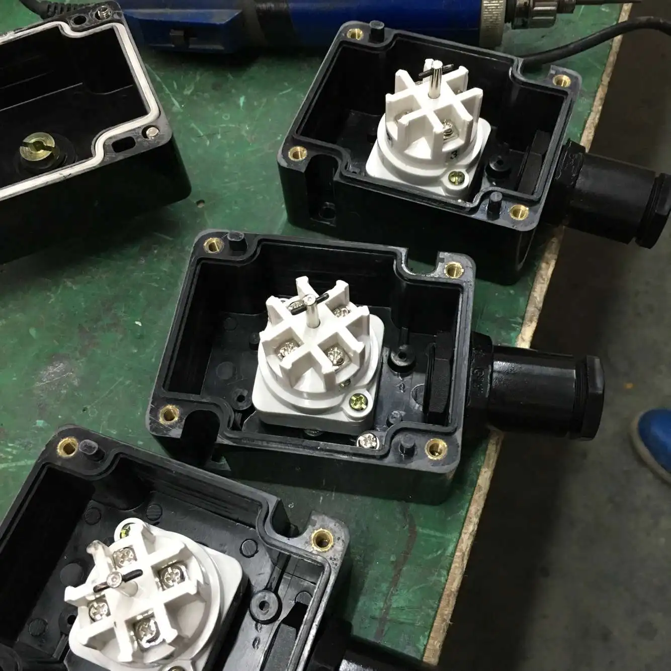 

Tenda 16A Waterproof Dustproof Lighting Switch Explosion-Proof Anticorrosion Switch Factory Currently Available Direct Selling