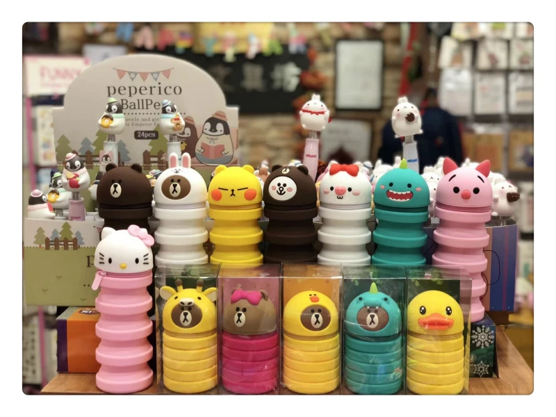 

Kawaii Telescopic Makeup Bush Holder Pen Bag Stationery Gift Silicone Beauty Case Decompress Brush Holder Bag For Wonman 2019