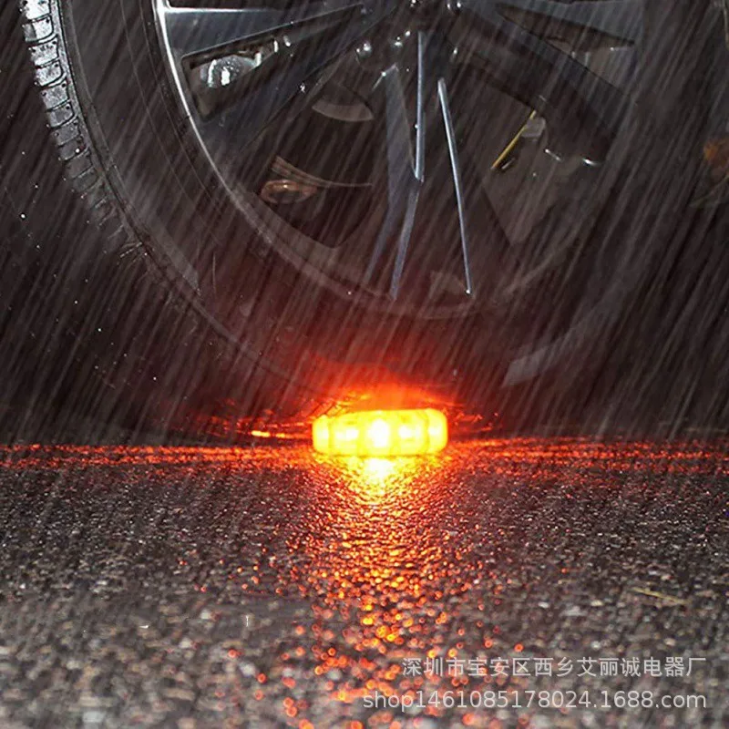 

Traffic Light 12 + 3led Strobe Roadblocks Strong Magnetic Automobile Signal Lamp Glare Emergency Light