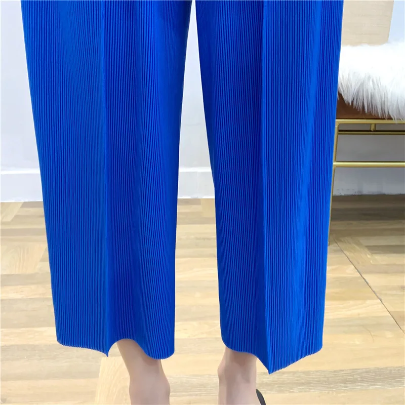 Новинка MIYAKE, плиссированные прямые брюки, женские свободные брюки большого размера с карманами и складками