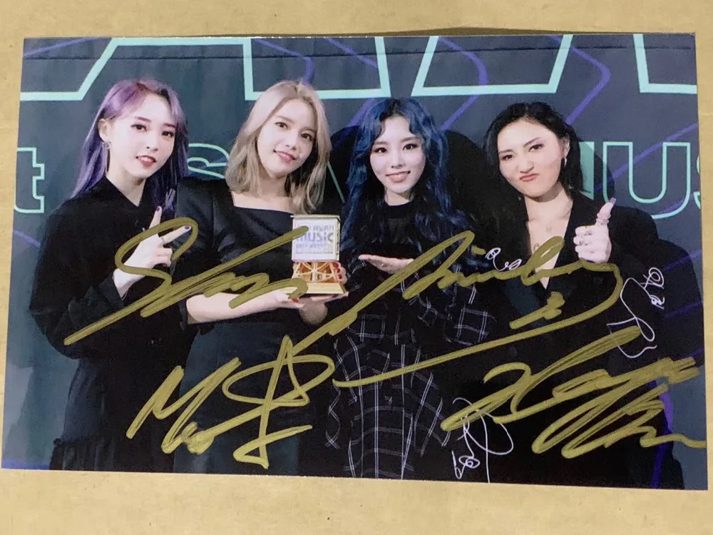 MAMAMOO MAMA 201906