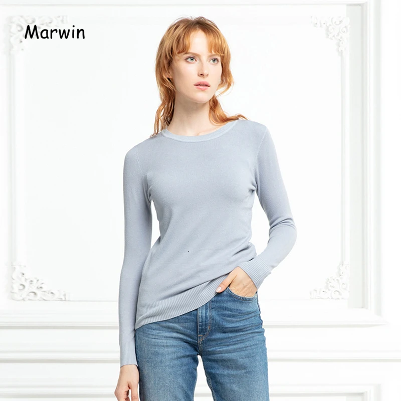 

High-quality women's sweaters with tight, round collars and soft autumn sturdy New Winter Darwin