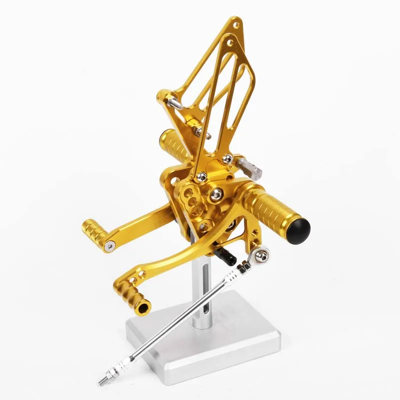 Золотой SMOK педаль мотоцикла для Suzuki GSXR 1000 2005 2006 алюминиевый сплав Rearset подножки черный серебристый красный синий золотой зеленый - Цвет: Золотой