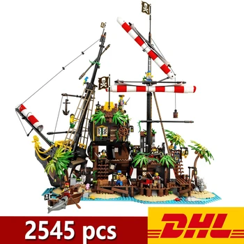 

In Stock Pirates of Barracuda Bay Pirate Theme Series Ideas 2545PCS Model Building Blocks Bricks Toys