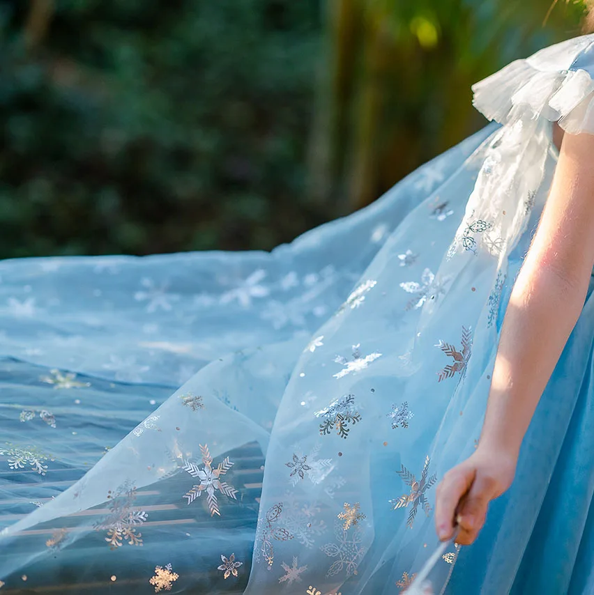 Платье принцессы Эльзы для девочек; Детский карнавальный костюм Снежной Королевы; костюм Эльзы и парик; детская праздничная одежда на день рождения