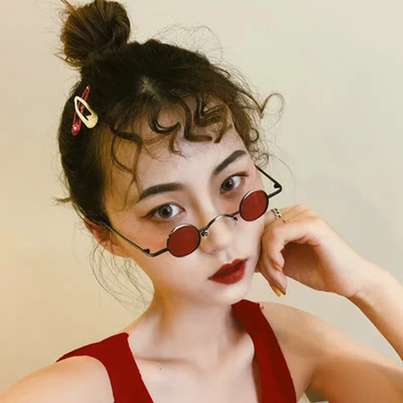 Retro Mini Sunglasses Round Men Metal Frame Gold Black Red Small Round Framed Sun glasses For Women Driver Goggles