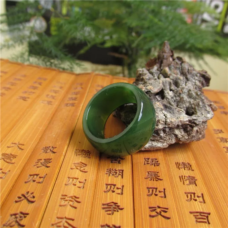 Ancho de anillo de sardonyx verde imperial Natural de modelos masculinos y femeninos productos de correción de tirón de an
