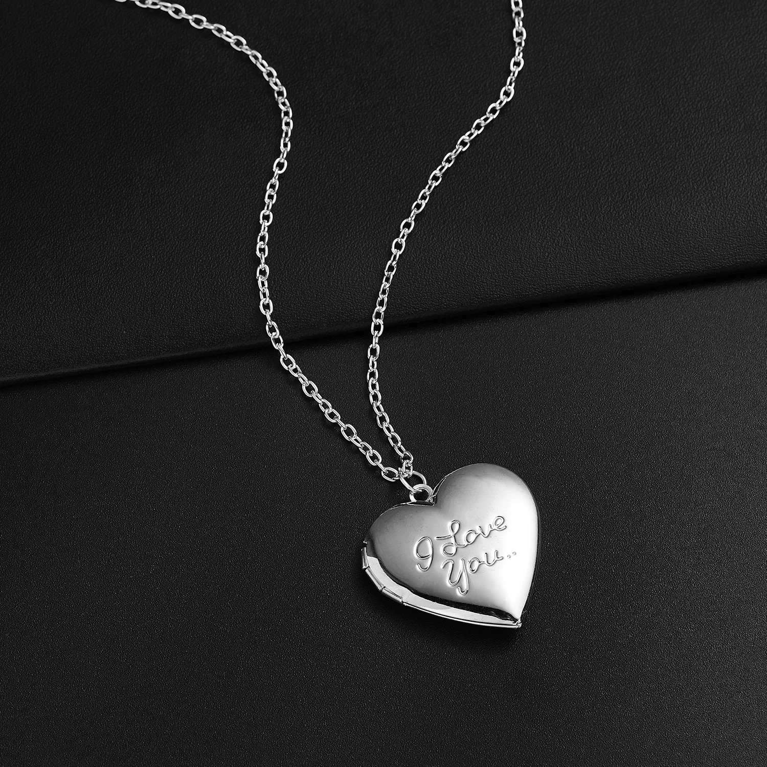 Silver Color Love Heart Locket Pendants for Women Men Openable Photo Frame Glossy Family Pet Picture Necklace Family Love Gift - Image 3