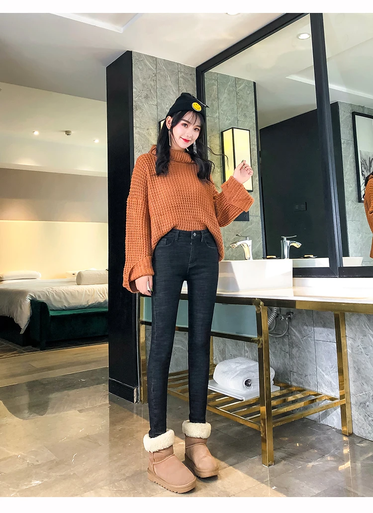 Winter Jeans Women's Korean Plus Velvet Skinny Jeans Female New Denim Streetwear Thick Warm Winter Feet Pants