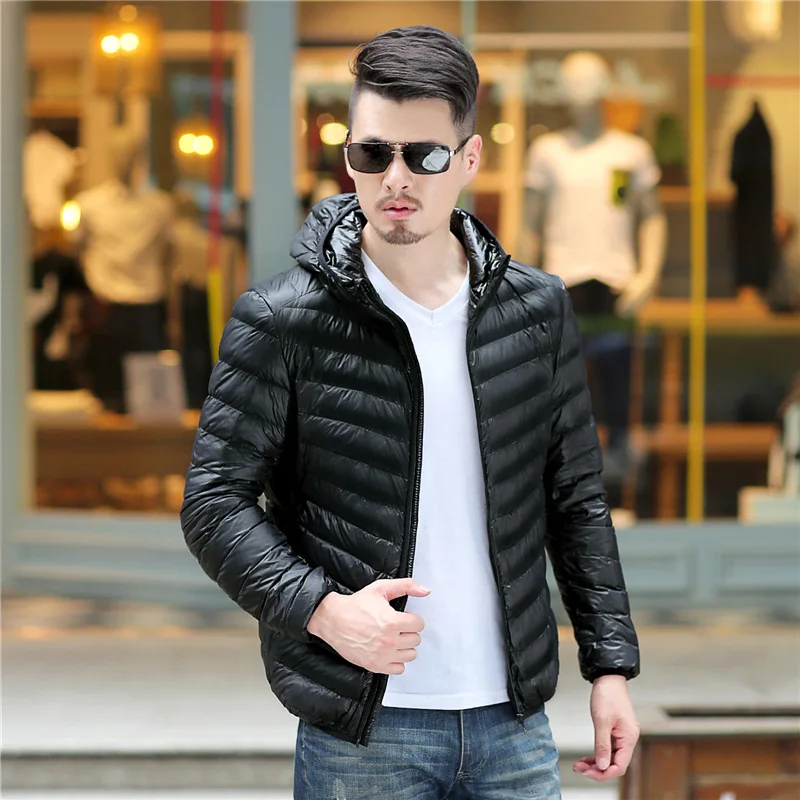 

2019 New Men's Fashion Warm Duck Down Jacket Thin Hooded Jacket Autumn Jacket Solid Color Ultralight Coat