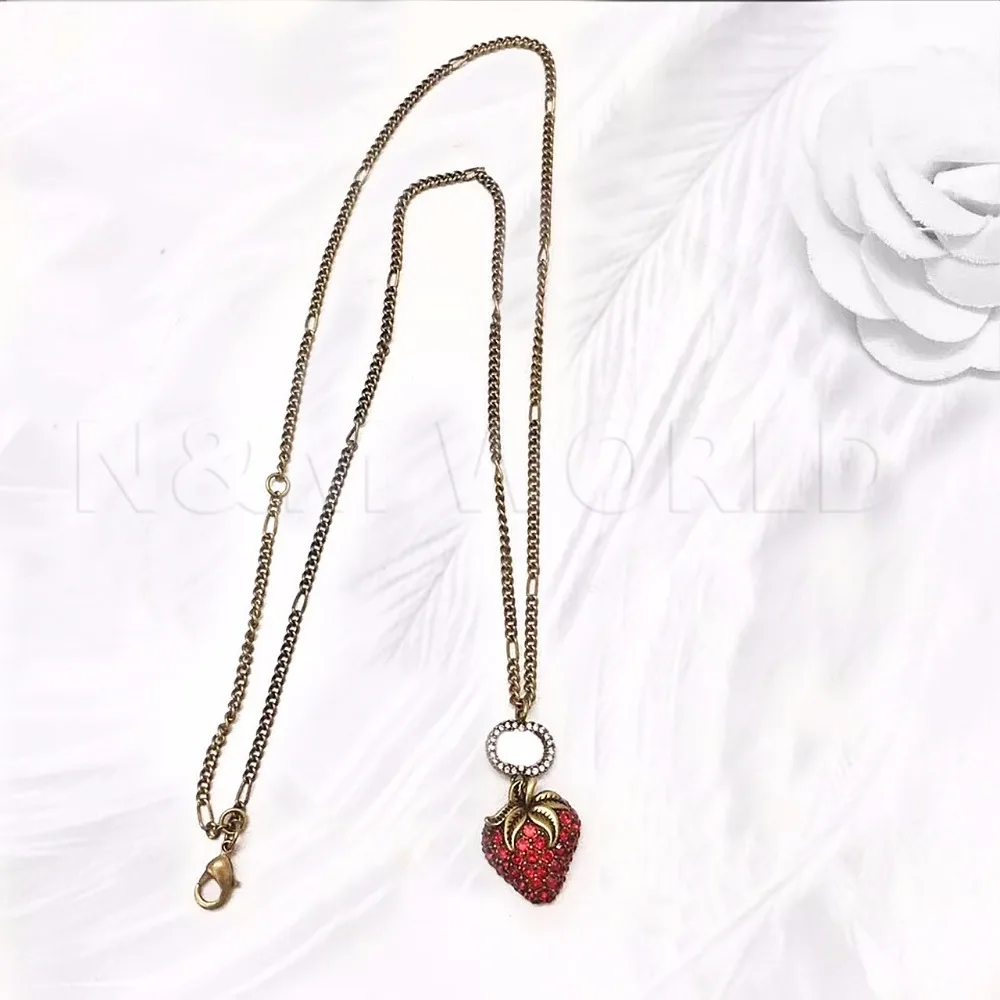 

Hot Koop Leuke Oorbellen Mooie Ketting Set Voor Vrouwen Meisje Gift Groothandel 2019 Brand Fashion Sieraden Bruiloft Cadeau