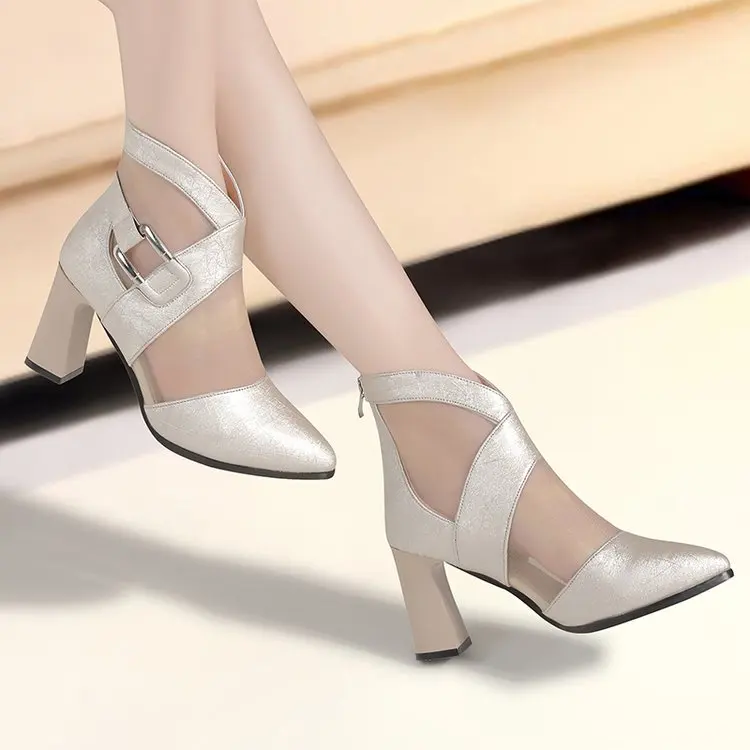 Популярные женские осенне зимние сетчатые ботильоны с перфоратором Женские