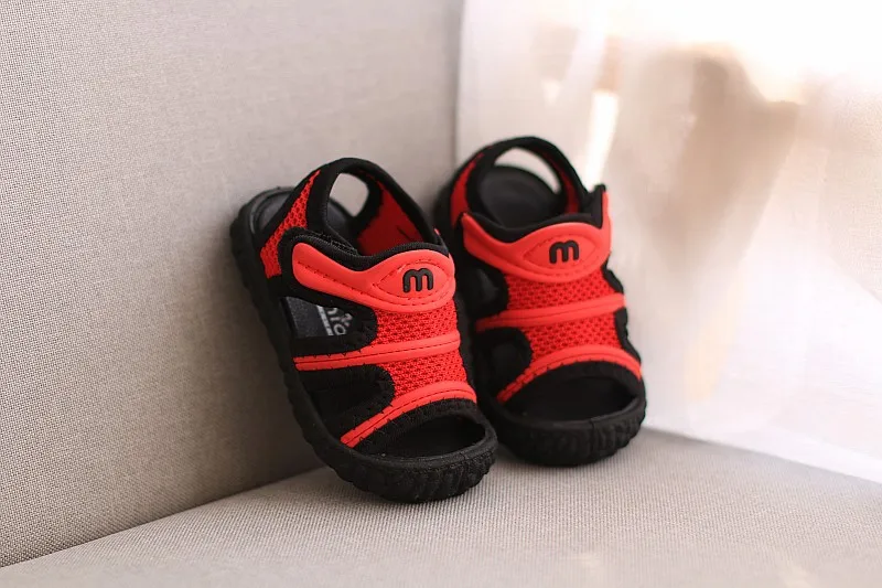 Novos para Meninos Anos de Idade do Bebê Verão da Criança Verão Sapatos Frescos Meninos Sandálias Primeiros Caminhantes Sapato Casual 1-3 5 High Quality Mamãe e Bebê