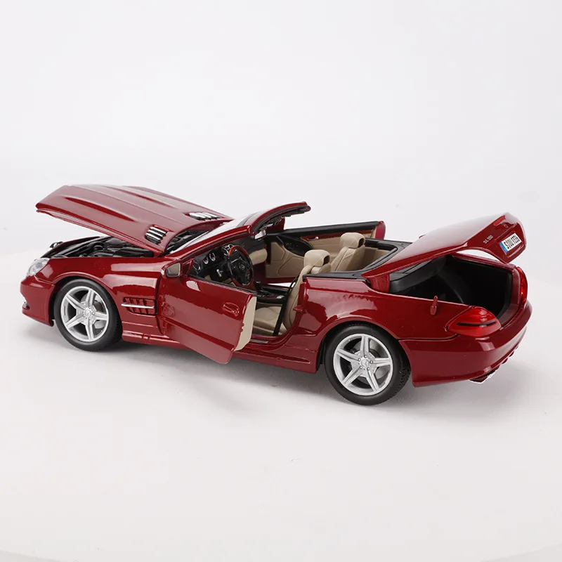 Maisto 1: 18 Mercedes Benz SL550 Модель брелок для автомобильных ключей, модель игрушка модель статический украшения