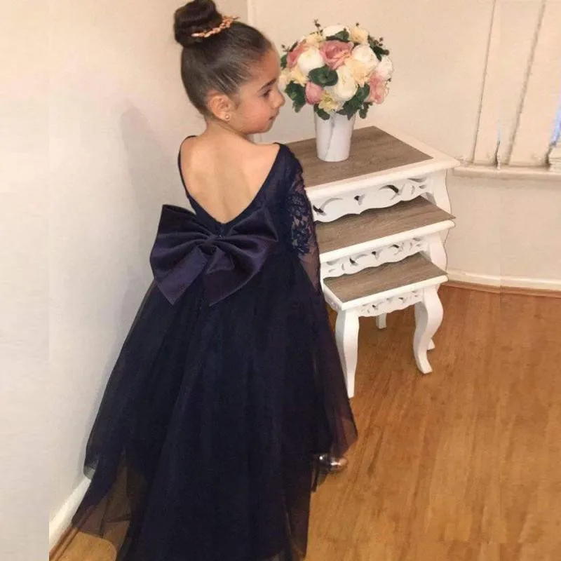 319Vintage Dark Navy Flowergirl Dress Sheer Neck Illusion Long Sleeves Lace Tulle Custom Made High Quality Kids Formal Gowns with Bow Wedding