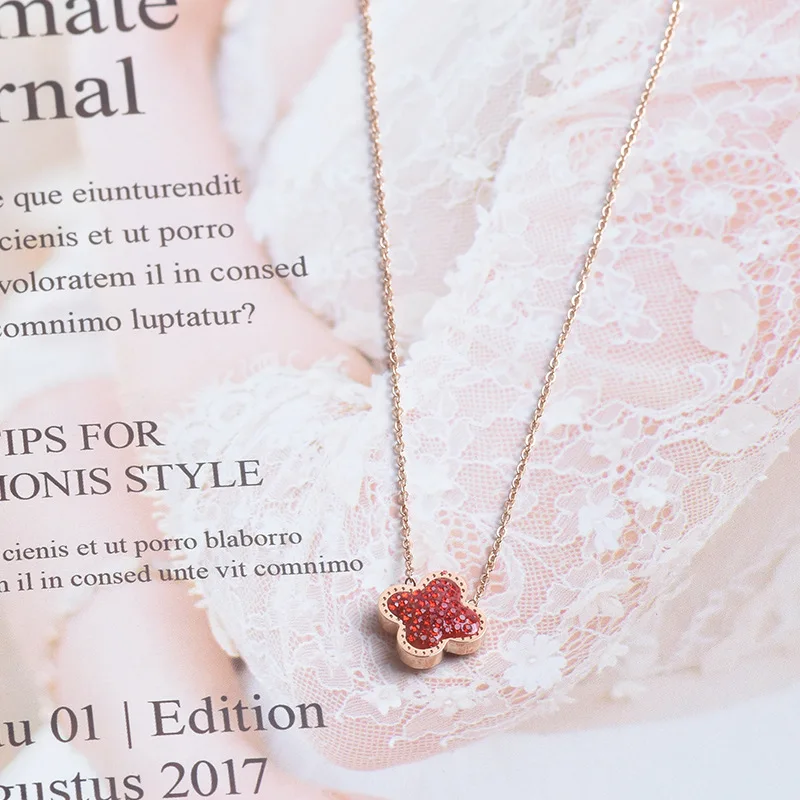 Кулон в виде четырехлистного клевера корейском INS модном стиле полностью