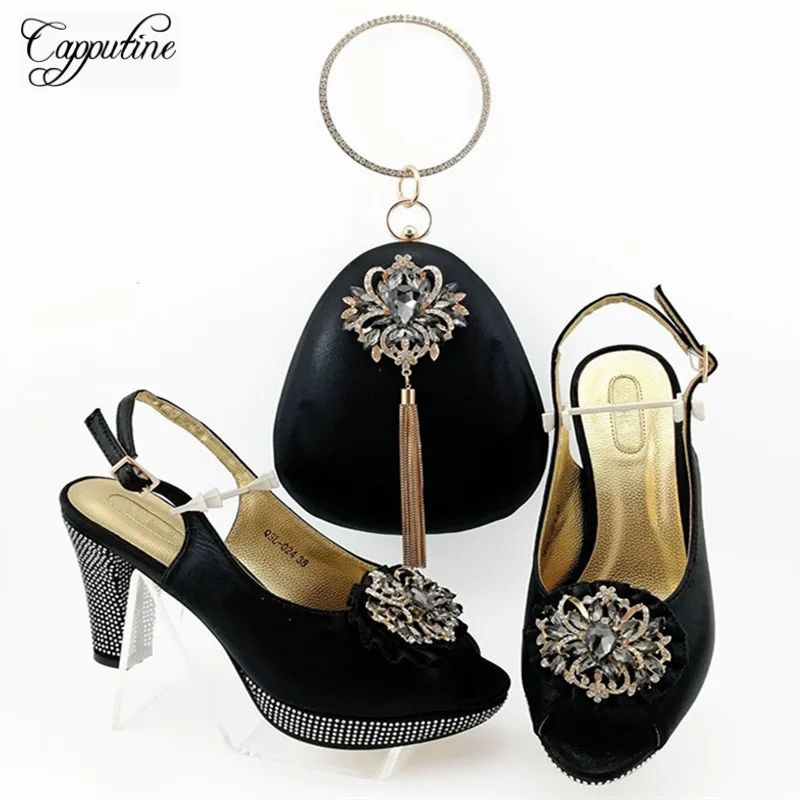 QSL024 BLACK SIZE 38-43 HEEL 10CM 1.1KG 215RMB