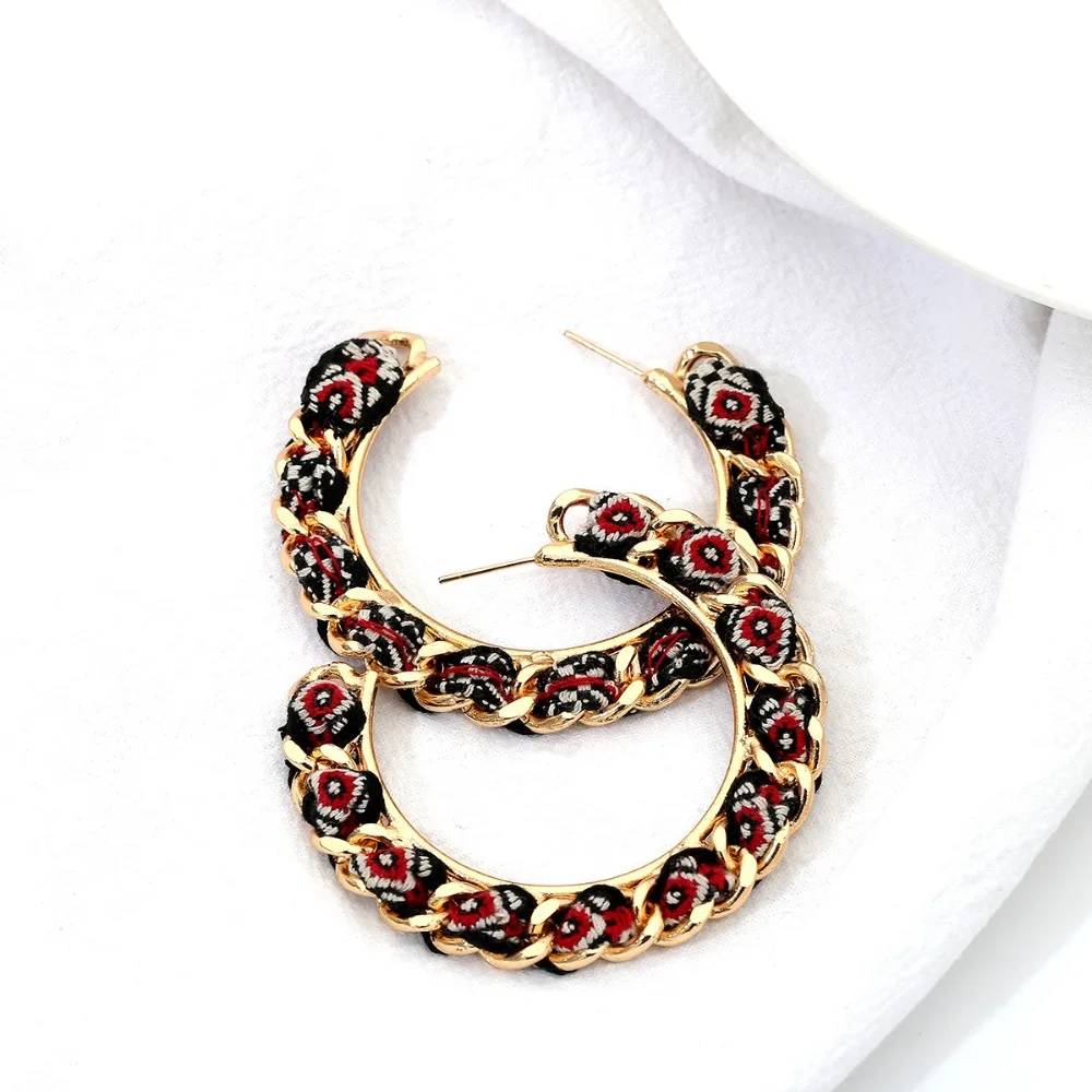 10148704896_1827179314