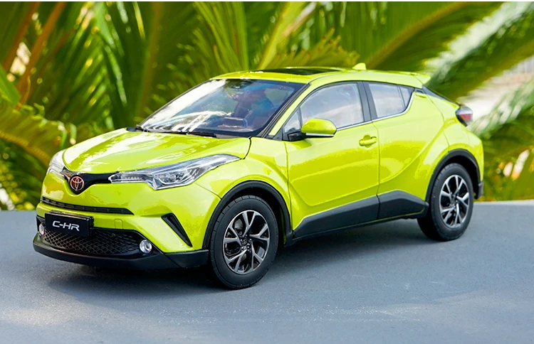 1:18 Toyota C-HR CHR сплав модель автомобиля статические металлические модельные автомобили оригинальная коробка для подарков коллекция - Цвет: Yellow