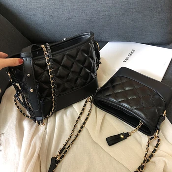 

Louis Brand Ladies Diamond Lattice Bucket Bags Soft Leather Rivet Handbags for Women Solid Shoulder Bags Thread Crossbody Bags