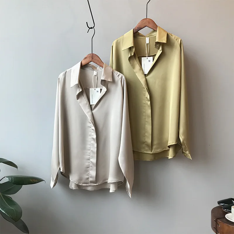 MEVGOHOT/ Осенняя Женская атласная рубашка с длинными рукавами и золотым принтом, большие размеры, модная женская плиссированная блузка женские рубашки HA919