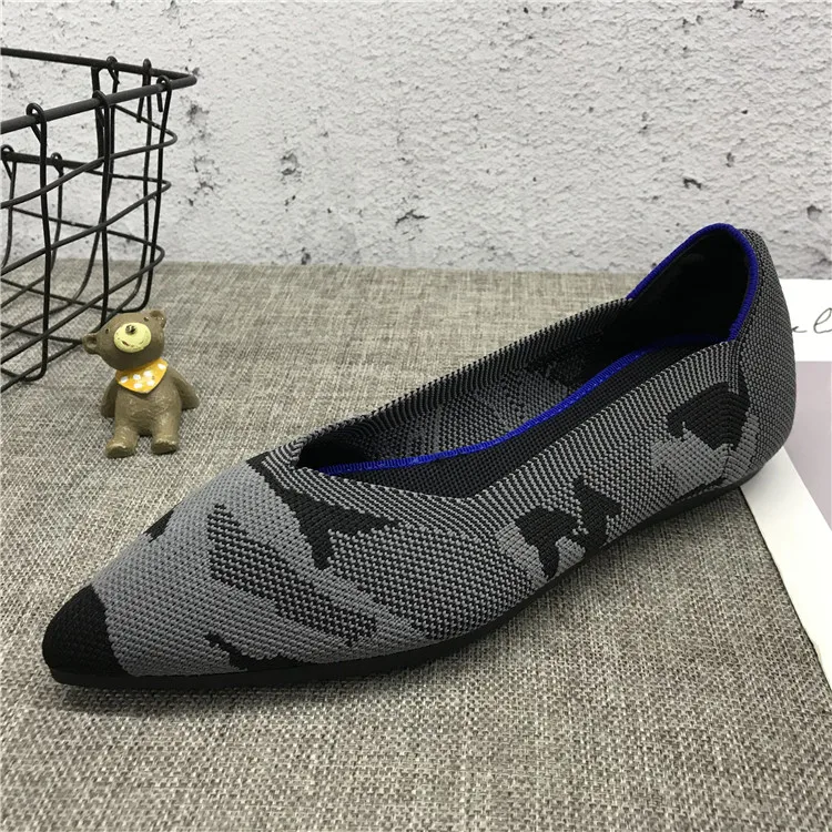 Женская повседневная обувь на мягкой подошве с леопардовым принтом; вязаные туфли на плоской подошве с острым закрытым носком; Размеры 35-39