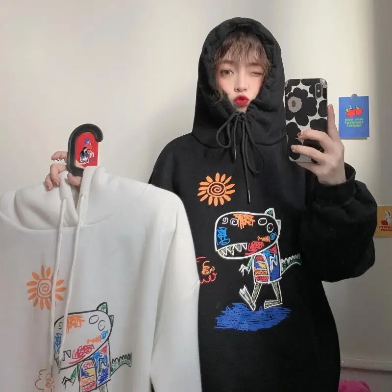 

Autumn new fashion French personality graffiti pattern loose long-sleeved sweatshirt women