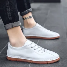 Модная мужская повседневная обувь из искусственной кожи для отдыха однотонная обувь без шнуровки на плоской подошве Вулканизированная обувь с глубоким вырезом, весенне-осенние воздухопроницаемые кроссовки для мальчиков