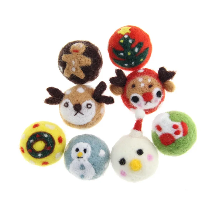 

Free Shipping 10pcs 45mm Handmade Wool Felt Christmas Balls Chunky Round Animal Deer Snowman Duck Craft Girl hair Jewelry DIY
