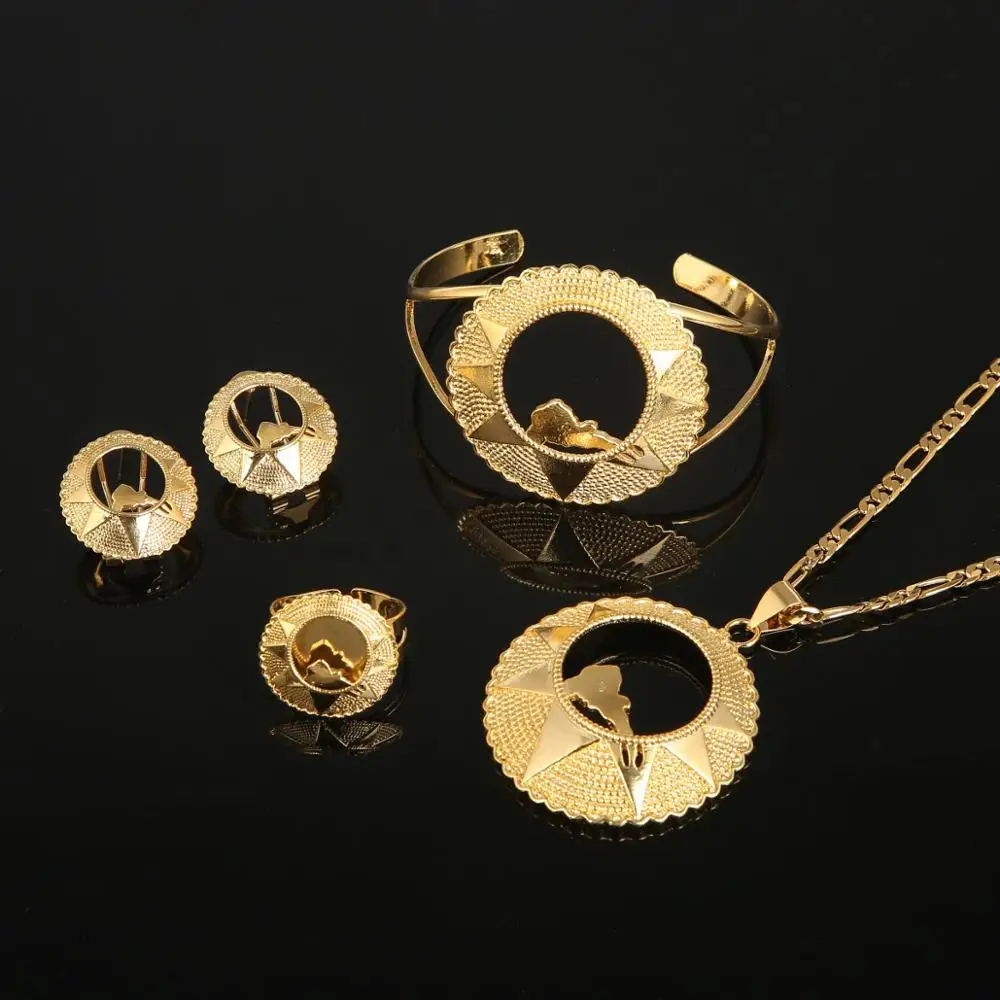 Комплект из колье серёг и браслета золотистого цвета|Ювелирные наборы| |