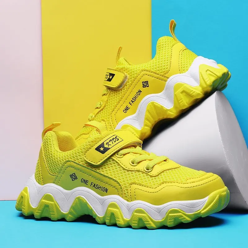 girls yellow tennis shoes