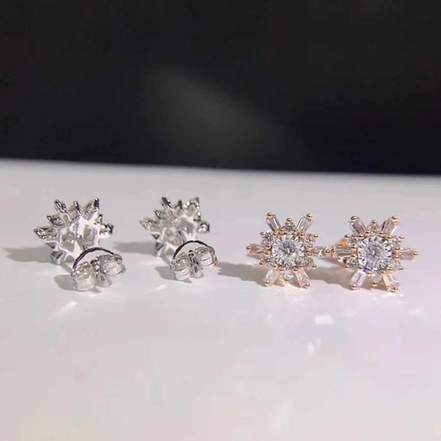 

2022 NEW Cute Hexagonal Snowflake Small Women Earrings S925 Silver Bead Wedding Friends Gifts Daily Matching Popular Jewelry