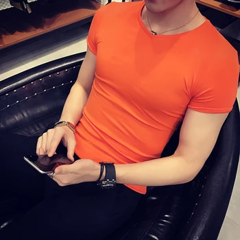 

Men's T-shirt 2019 new ice silk trend Slim short-sleeved shirt handsome tight v-neck half-sleeve bottoming shirt men