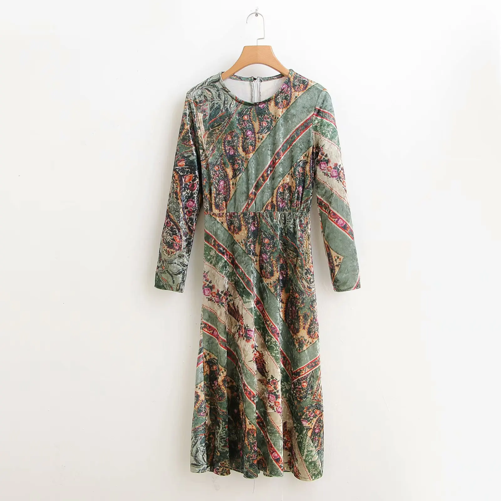 

2018 Autumn New Style Velvet Printed Long Waist Hugging Crew Neck Dress Women's 1788