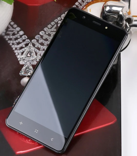 Elephone p8 3D телефон USB маленькая пластина для Elephone P8 3D телефон 5,5 ''4G LTE смартфон MTK6750T Восьмиядерный