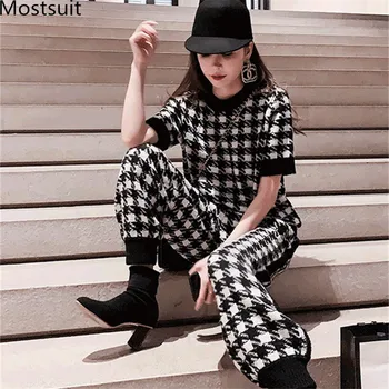

Plaid Knitted Fashion 2 Piece Pants Suits Sets Women 2020 Summer Autumn Short Sleeve Tops + Pants Suits Korean Elegant Sets