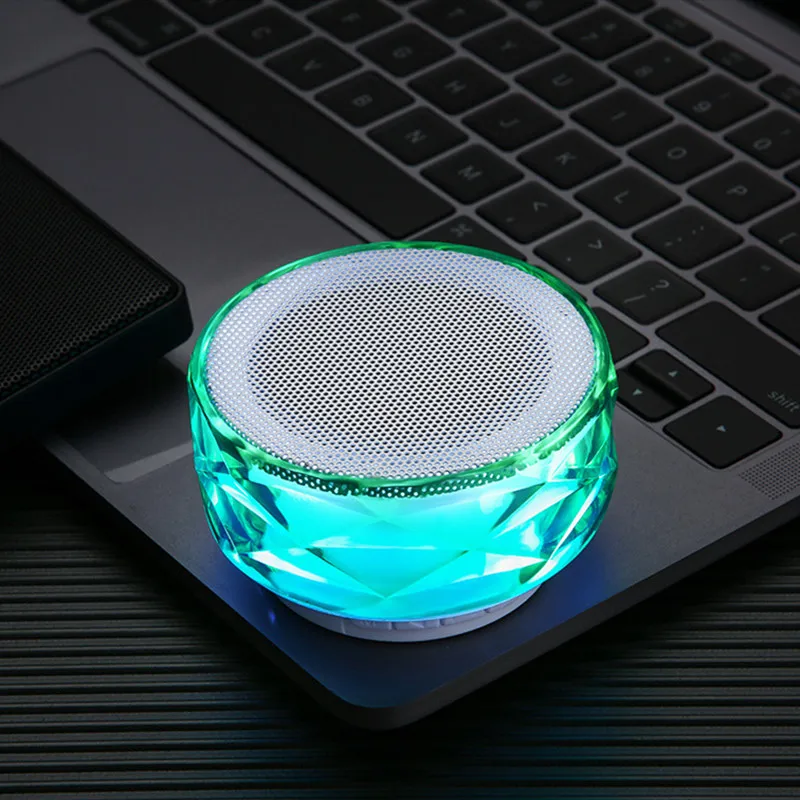Y06 Bluetooth динамик светодиодный светильник звук Открытый взрывной модели мини беспроводной сабвуфер беспроводной Bluetooth динамик - Цвет: Green