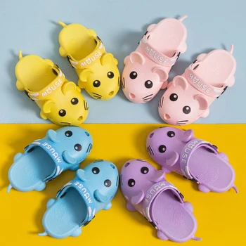 

2020 New Boys And Girls Summer Cartoon Pattern Hole Shoes Sandals Beach Shoes