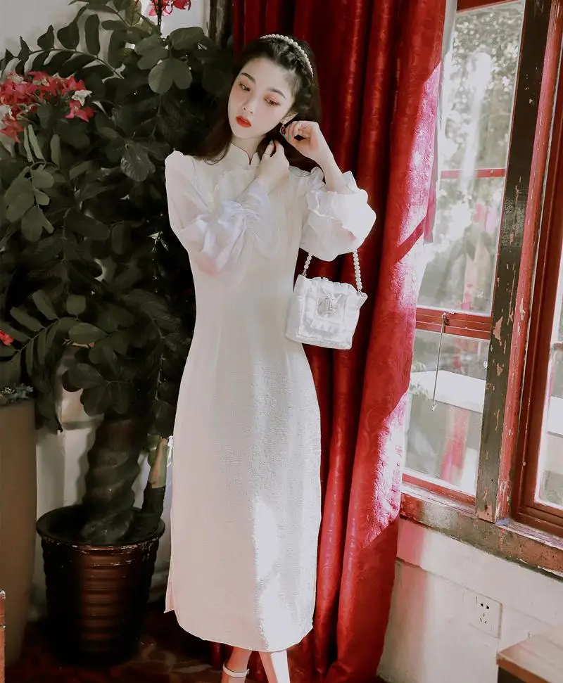 Make the embossment drew, the Chinese dress in the new female price above