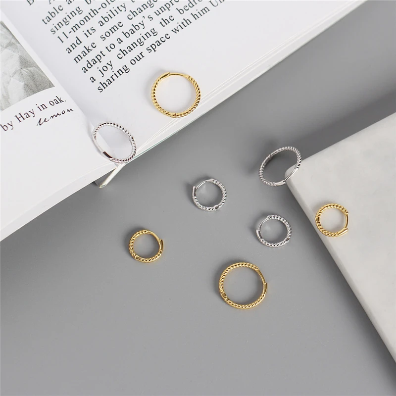 Простые маленькие серьги-кольца CANNER для женщин, крученые серьги золотого цвета, серьги Huggie, ювелирные изделия из стерлингового серебра 925 пробы H40