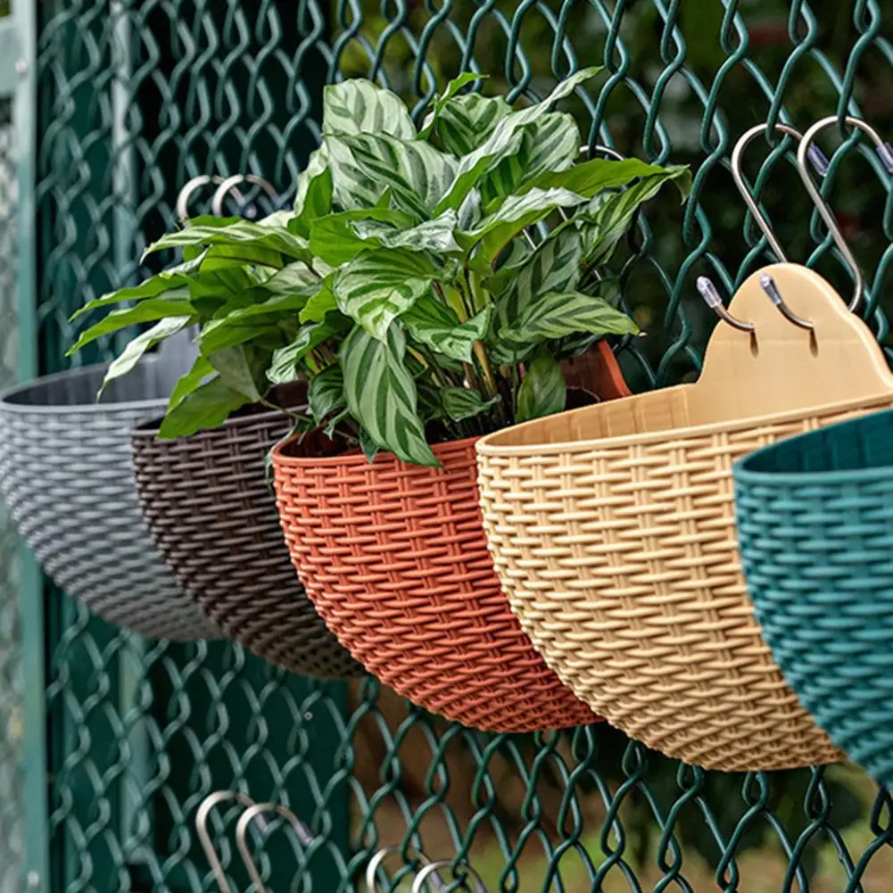 Flower Pot Wall-mounted Plastic Wall Hanging Basket for Outdoor Garden Balcony Planter Bucket Home Decor