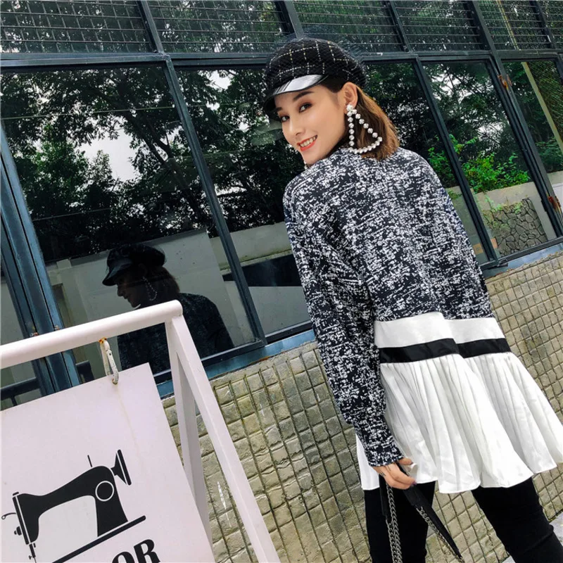 LANMREM Round Neck Long-sleeved Sweater Stitching Pleated Loose Woman Sweater Casual Simple Fashion Autumn New TV568